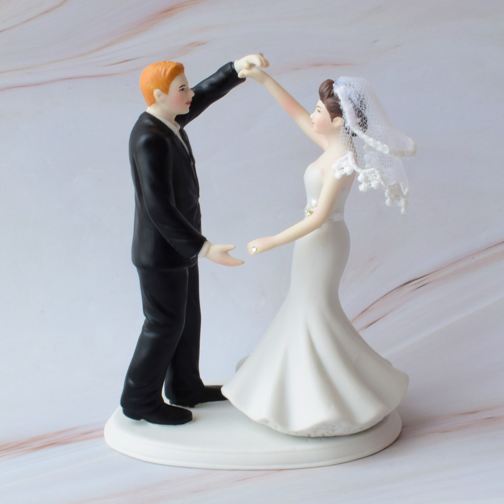 Figura para pastel de Boda Novios Bailando