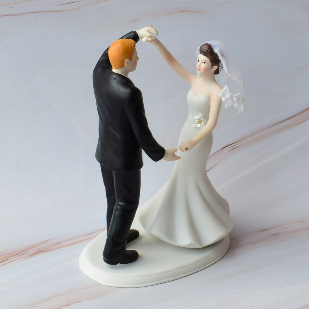 Figura para pastel de Boda Novios Bailando