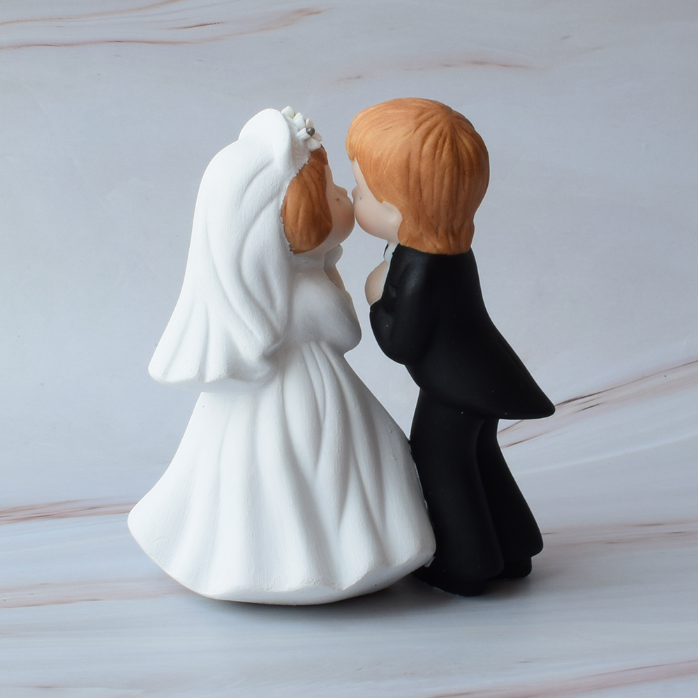 Muñecos para Pastel de Boda, Pequeño, Porcelana, Beso de Amor