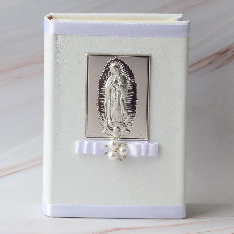 Biblia de Boda Chica y Cirio, Virgen en plata, forro en piel.
