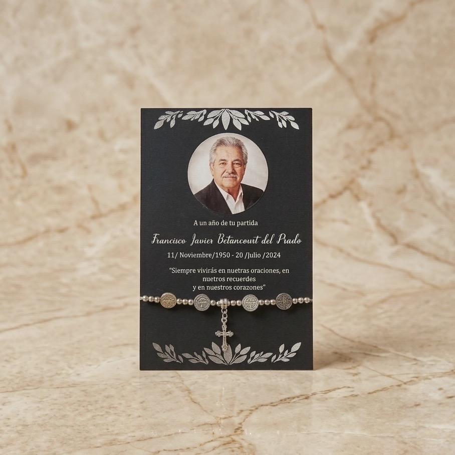 Bolo Conmemorativo "Luz Eterna" con Pulsera Religiosa.